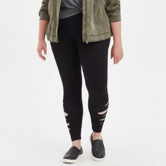 🆕 NWT Women’s torrid 2 Premium Black Slash Legging with Side Destruction 18 20 - Picture 6 of 7